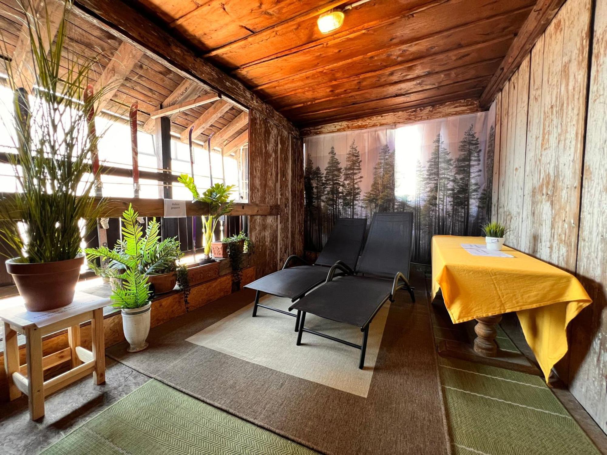 Mitten Im Zentrum Ferienwohnungen Mit Sonniger Terrasse Telfs Luaran gambar
